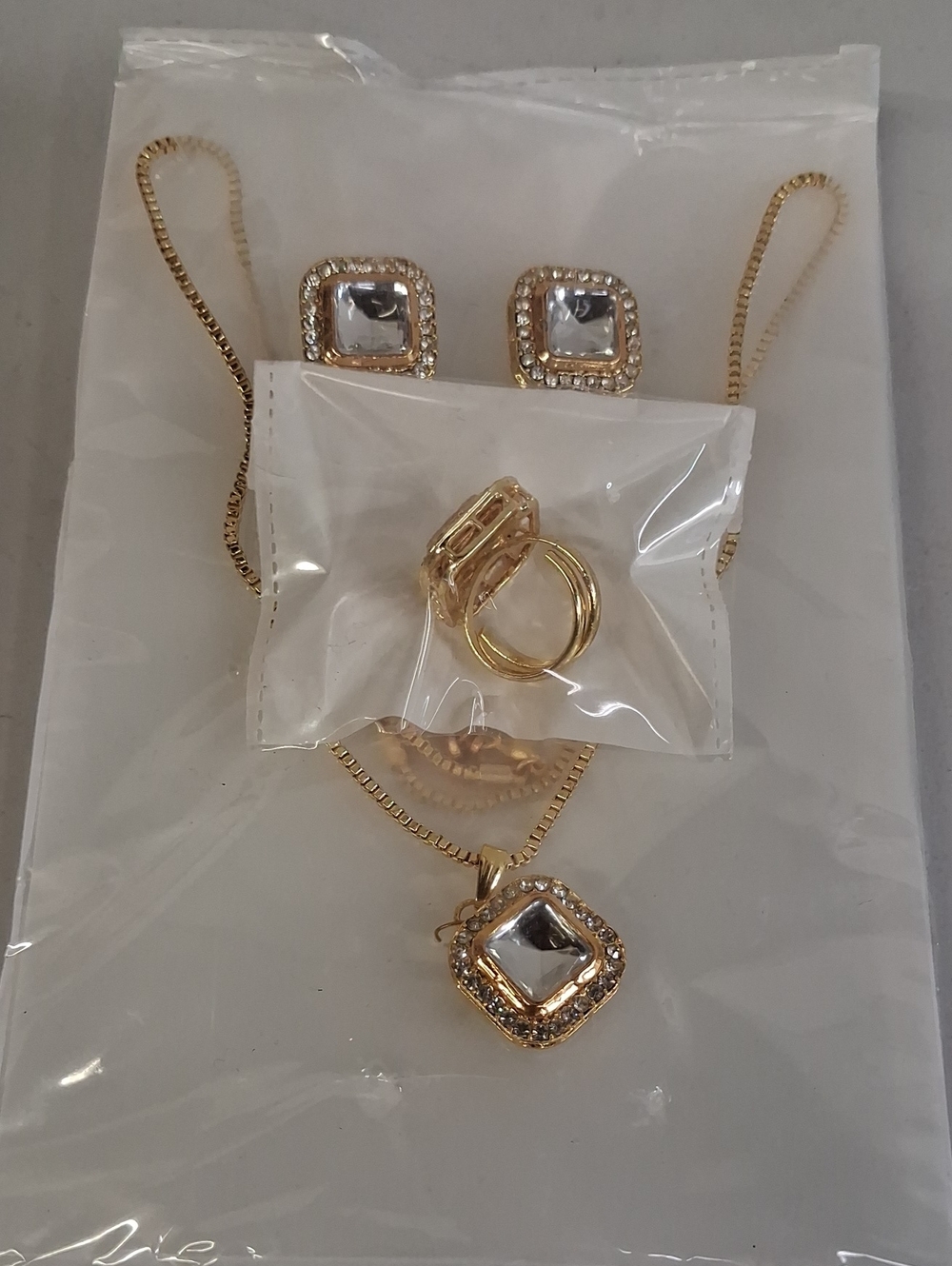 NWT Gold-Tone Square Crystal Pendant Necklace, Ring & Earring Set